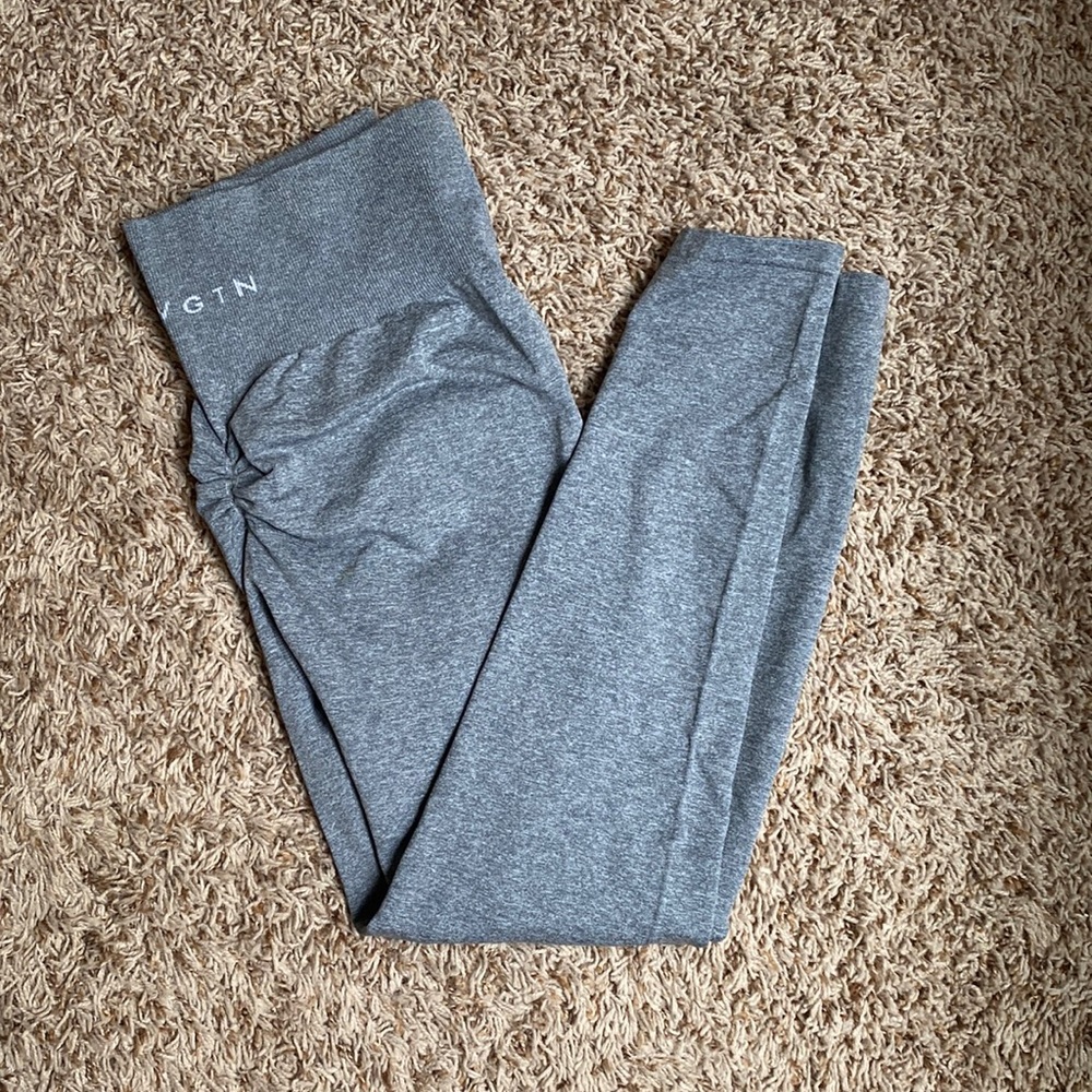 NVGTN Seamless Scrunch Leggings